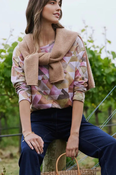PYRAMID PRINT TEE - YT24W7469 TOP