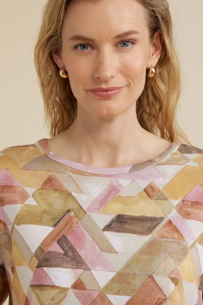 PYRAMID PRINT TEE - YT24W7469 TOP