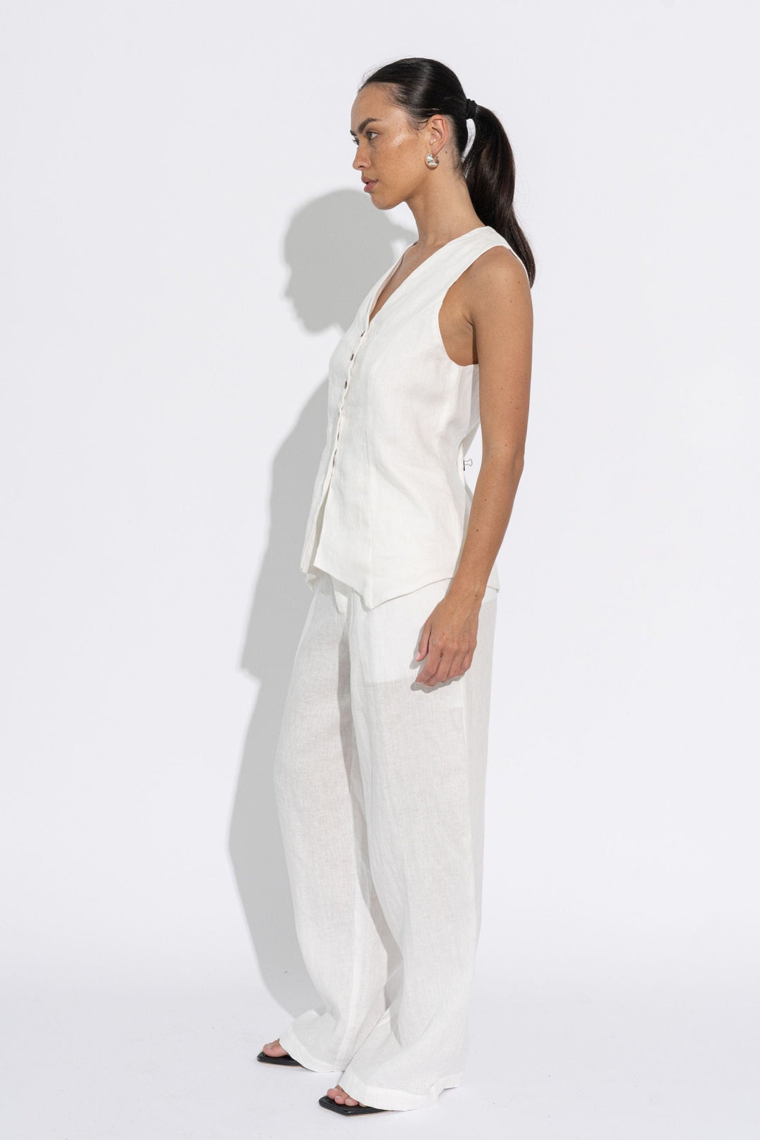SARA FOX VEST LOLA LONGLINE VEST - SF-SIG-TP006