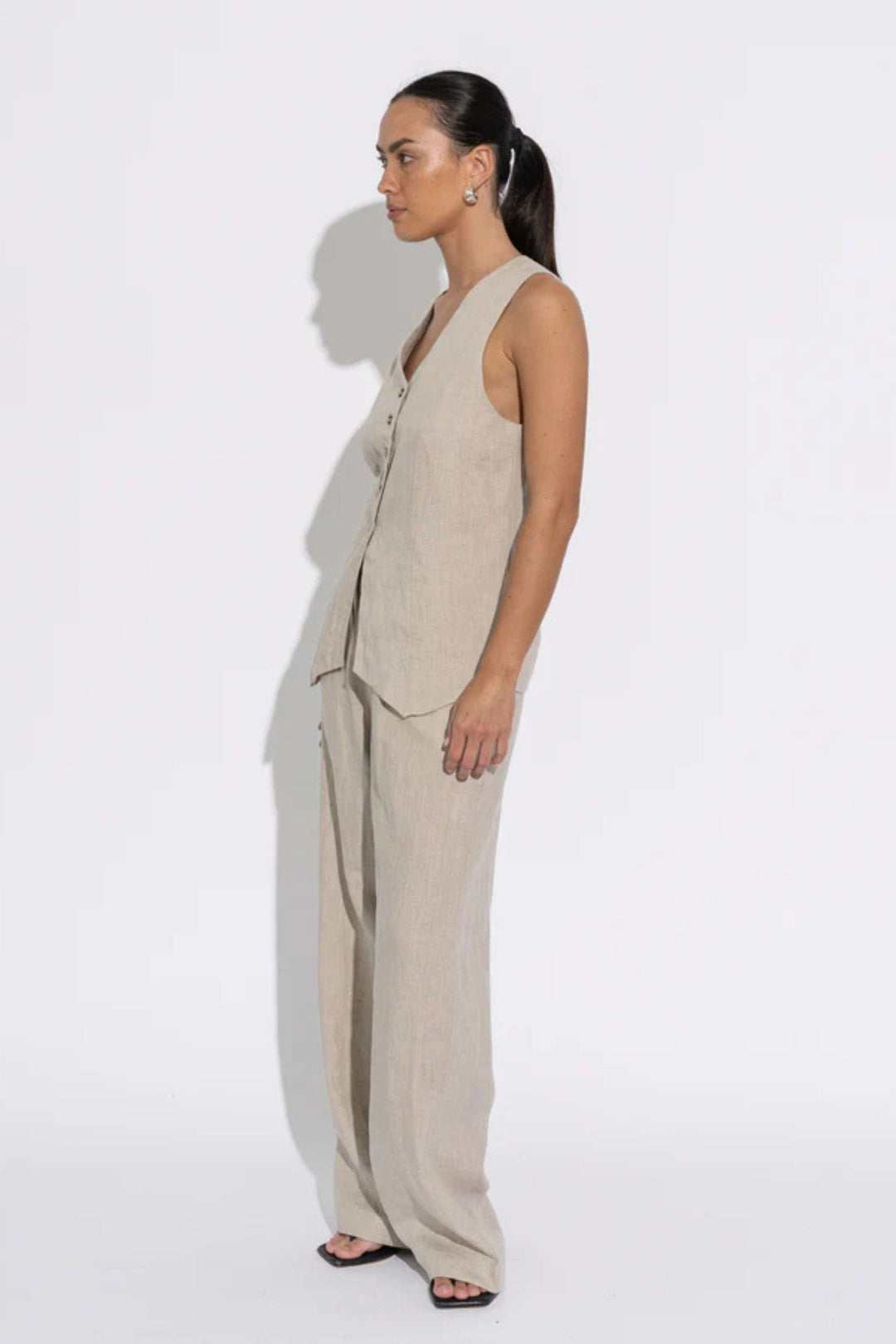 SARA FOX VEST LOLA LONGLINE VEST - SF-SIG-TP006