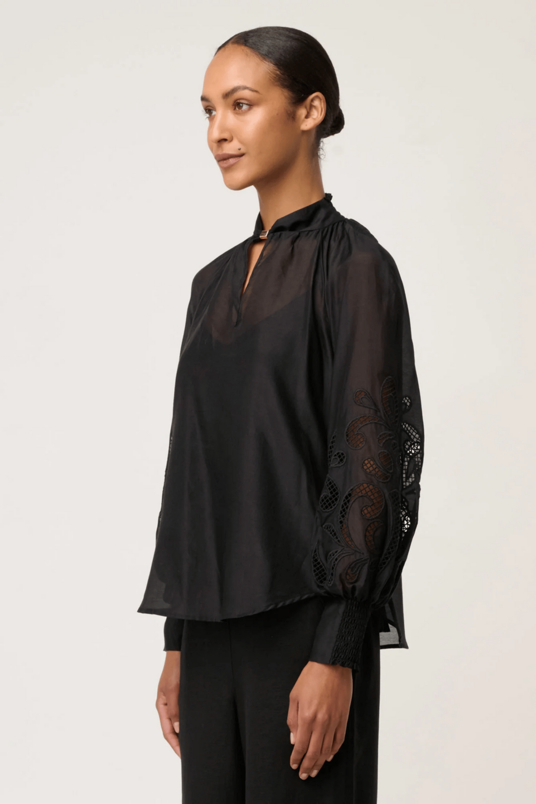 ONCE WAS BLOUSE SIMONA EMBROIDERED BLOUSE - OW22110
