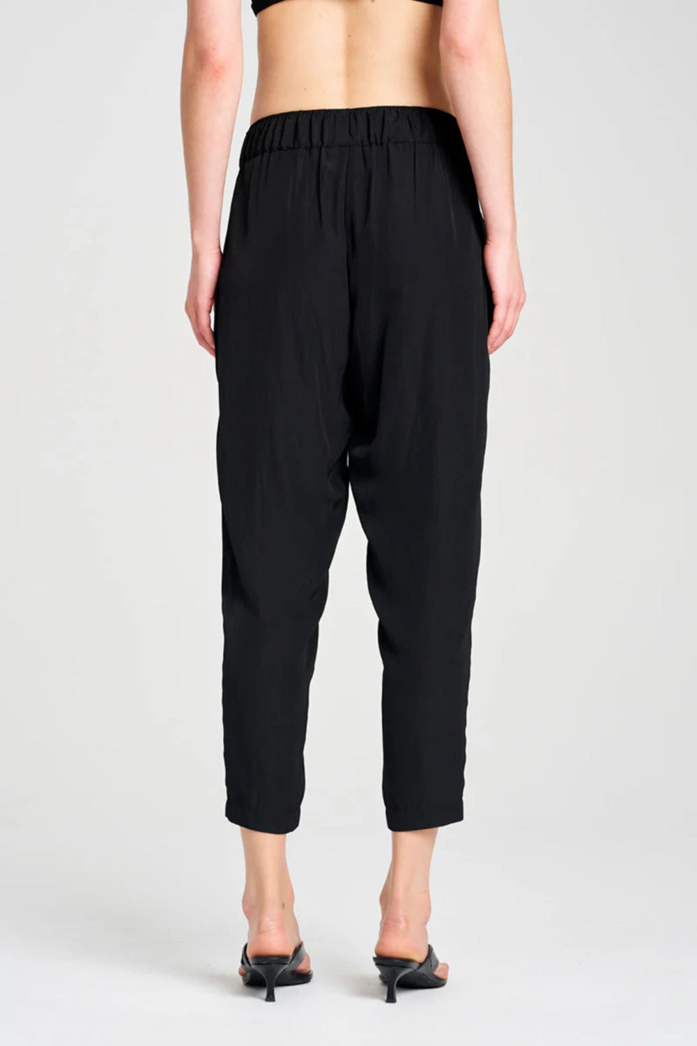 SOFT CAPRI - F671615 PANTS