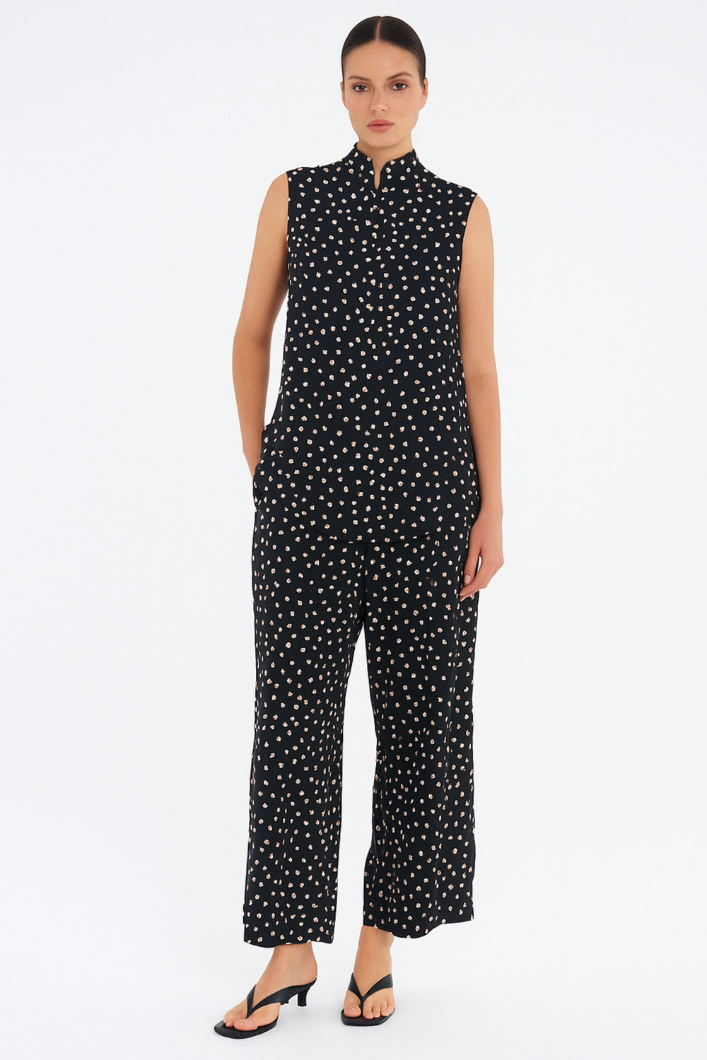 TAB SLIDE TANK - F8568146 TOP