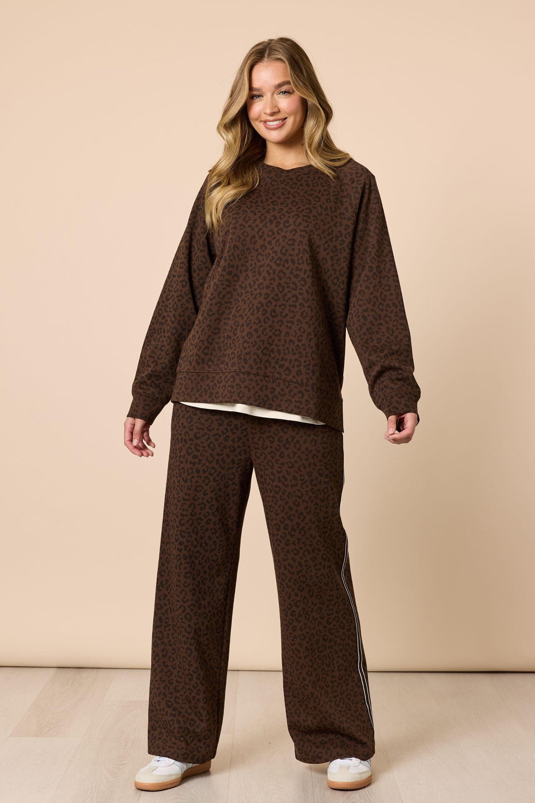 THREADZ TRACK TOP URBAN JUNGLE SWEATSHIRT - 48816T