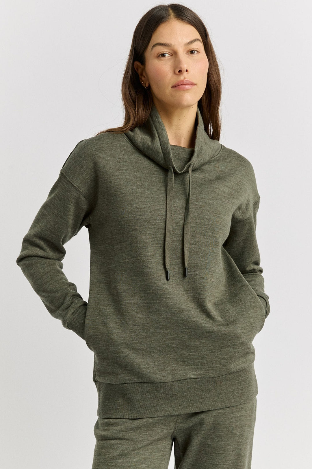 TOORALLIE TRACK TOP 8 / KALE LOUNGE FUNNEL NECK - 648