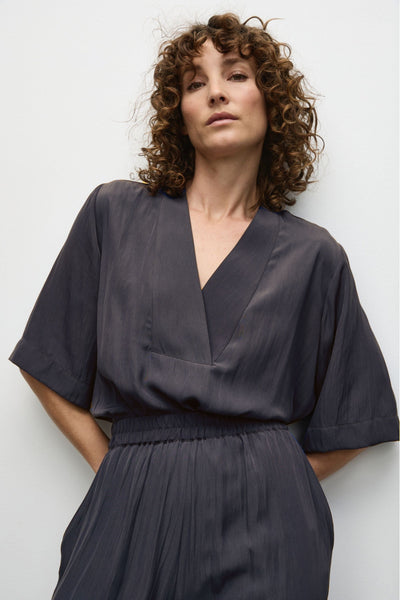 VENT PLAZA - F678667 TOP