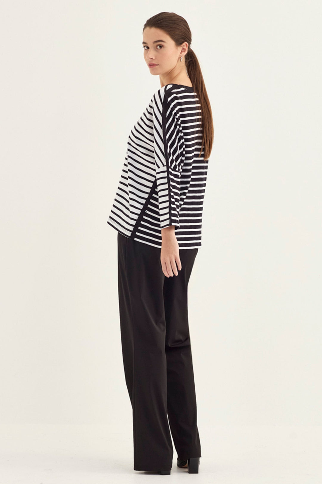 VERGE TOP SCENIC TOP - 1348SF
