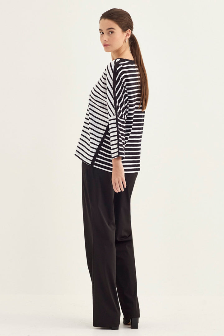 VERGE TOP SCENIC TOP - 1348SF