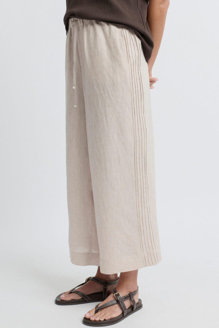 YARRA TRAIL PANTS TIRARI PINTUCK PANT - YTWN8064