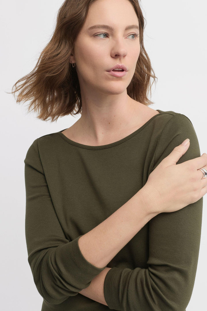 YARRA TRAIL TOP MESSENGER TEE - YTWN3077
