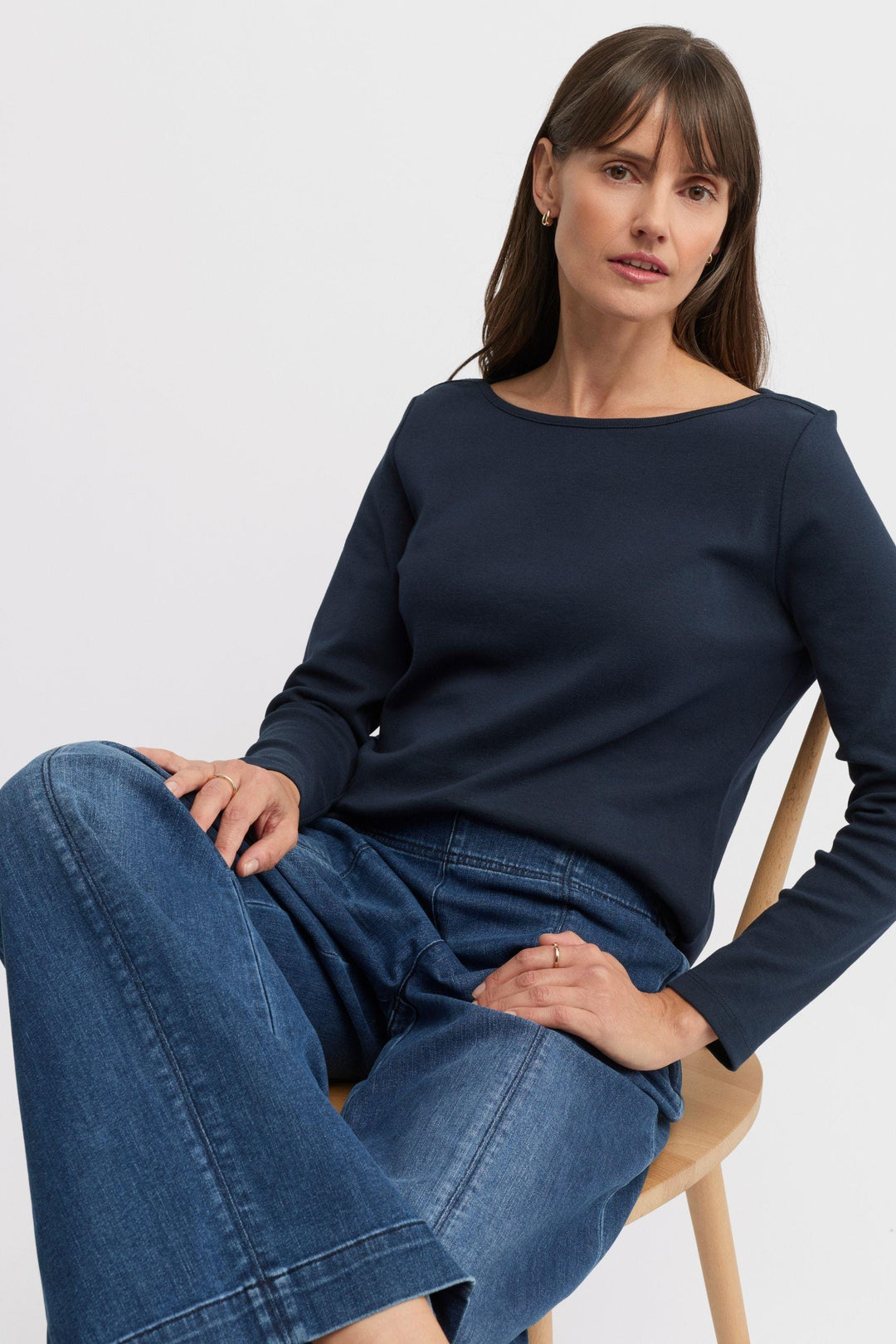 YARRA TRAIL TOP MESSENGER TEE - YTWN3077