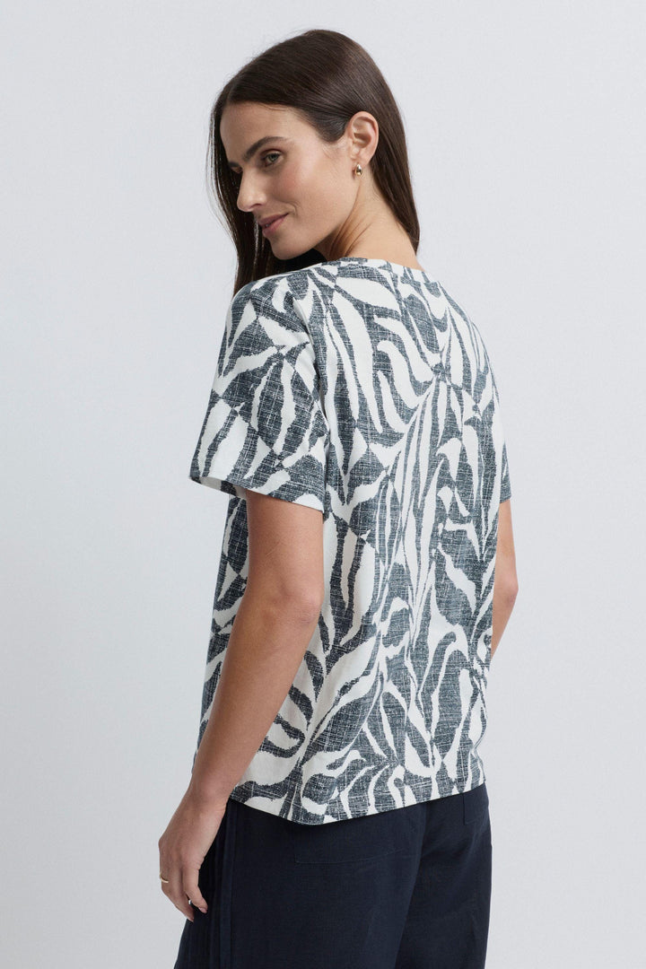 YARRA TRAIL TOP TIGRE TEE - YTWN3093