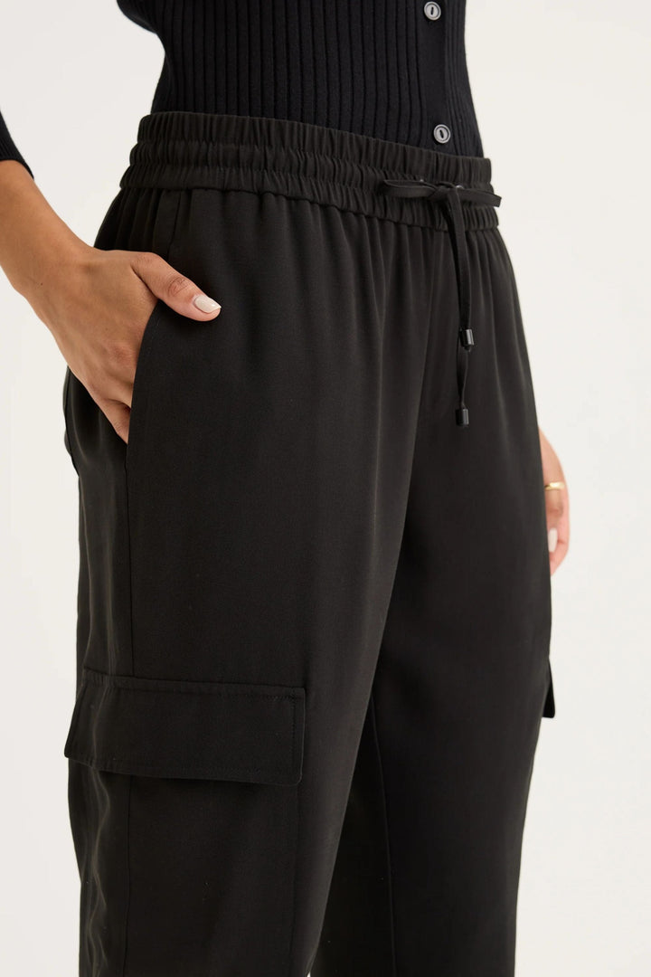 YARRA TRAIL TRACK PANT DRIFT JOGGER - YTWN8988