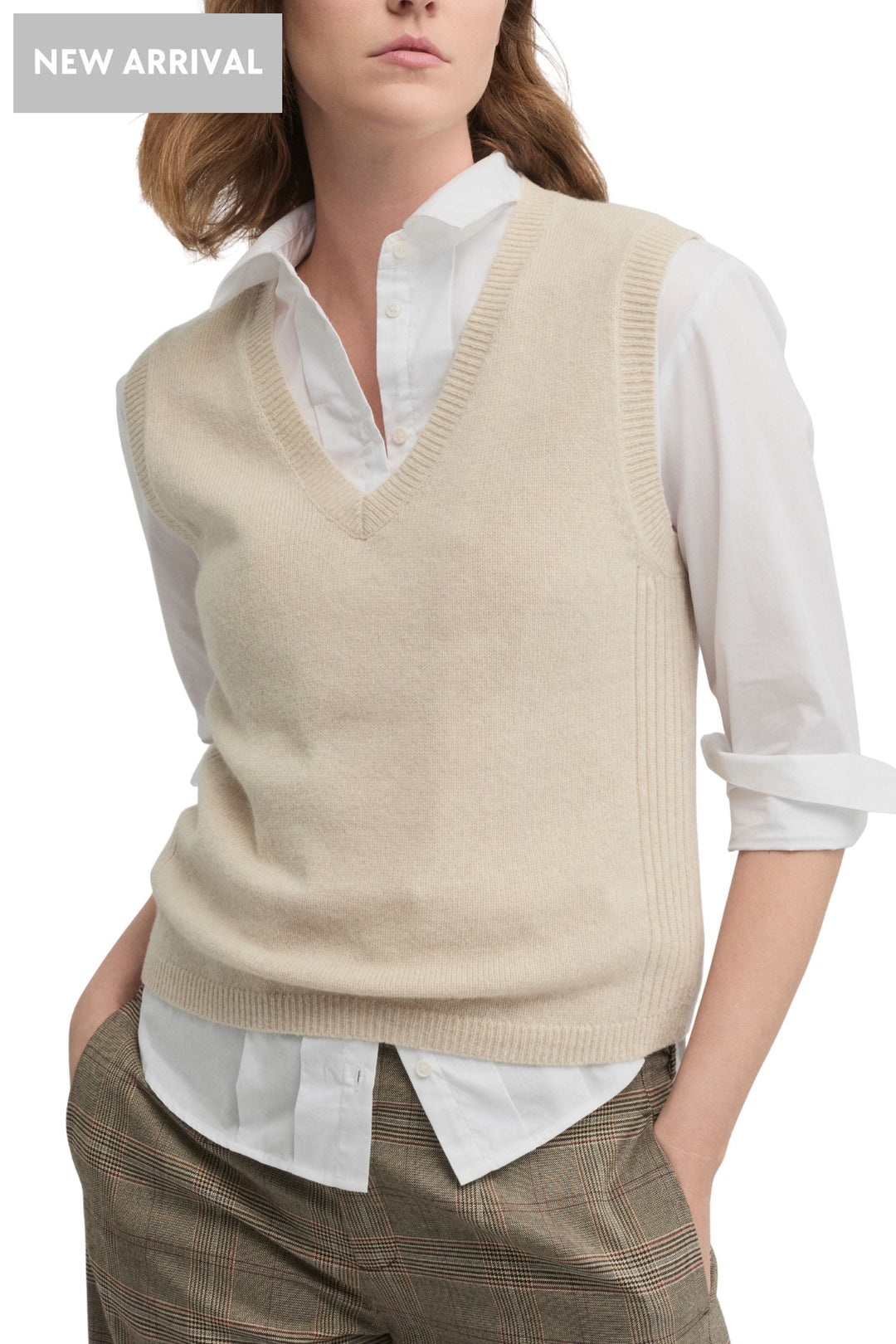 YARRA TRAIL VEST SHAFT KNIT VEST - YTWN7762