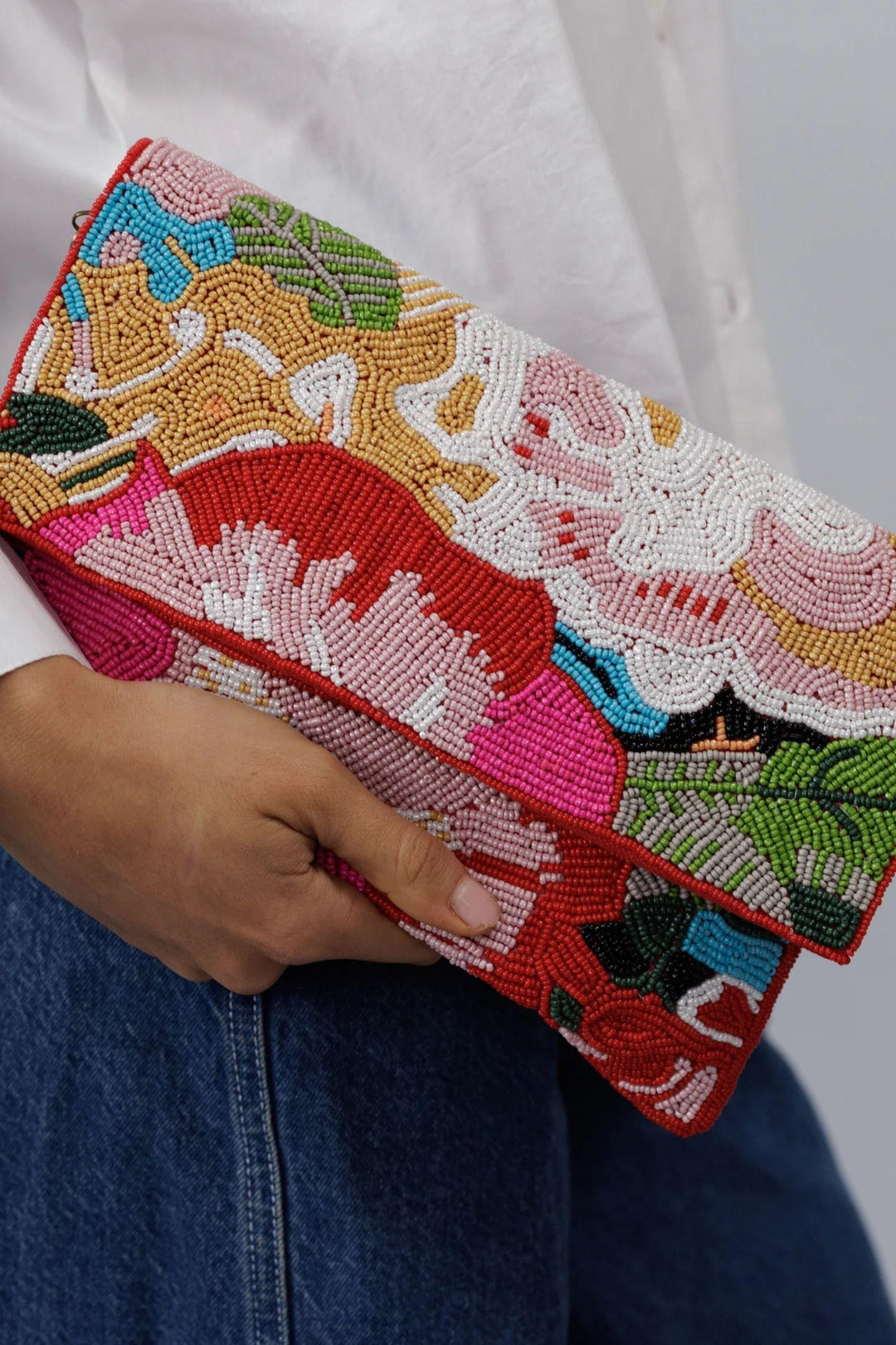 ZODA BAG RED BEADED BAG - SC78